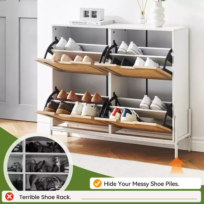 Meuble à chaussures à quatre portes avec trois étagères réglables, idéal pour les talons hauts, les bottes et les entrées élégantes – une solution de rangement parfaite pour votre couloir.