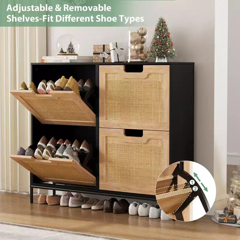 Meuble à chaussures à quatre portes avec trois étagères réglables, idéal pour les talons hauts, les bottes et les entrées élégantes – une solution de rangement parfaite pour votre couloir.